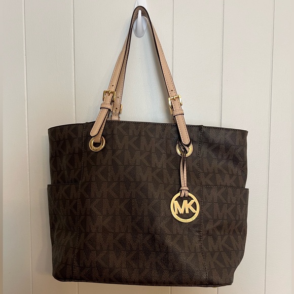 Michael Kors Jet Set Signature Logo Tote Handbag Purse 30S11TTT4B-200 in Brown - Picture 1 of 9